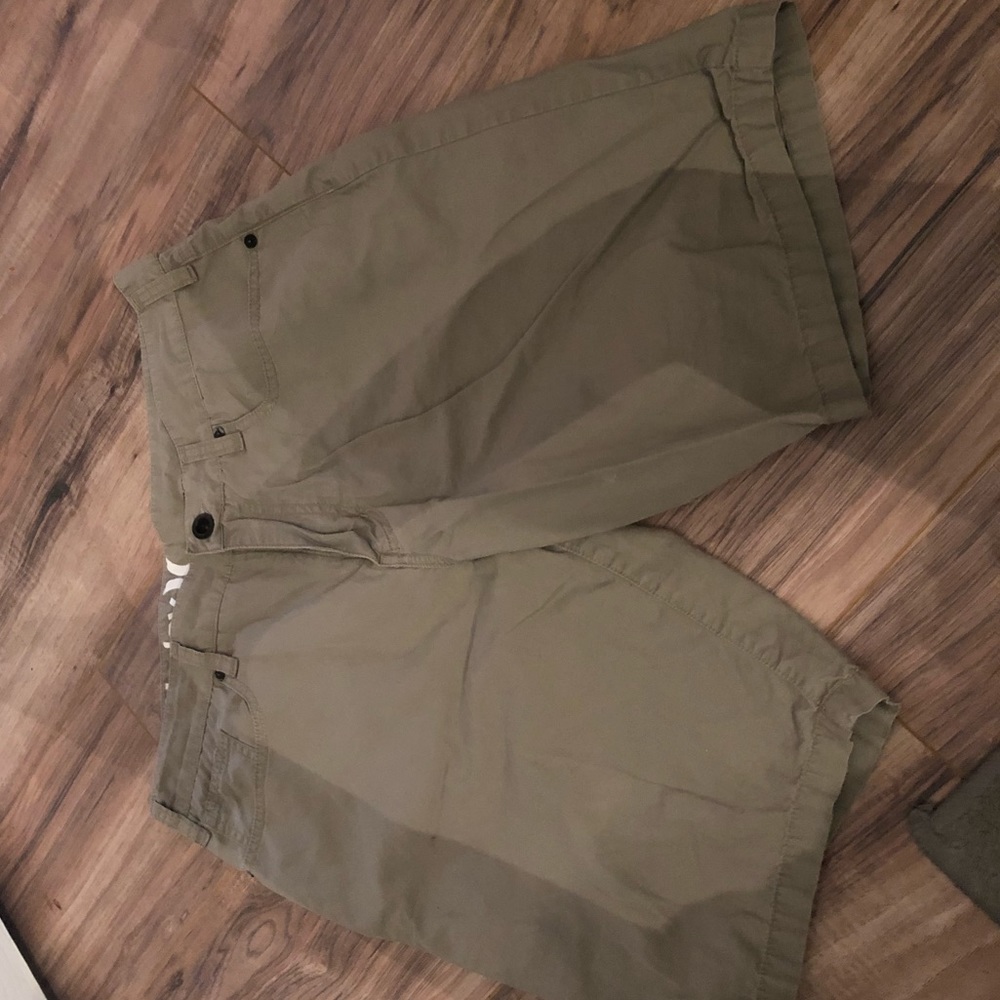 Men’s Hurley shorts